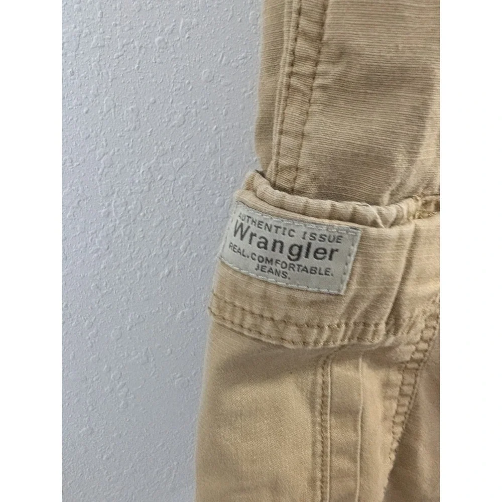 Wrangler‎ Authentic Issue Mens Cargo Shorts Tan Khaki Cotton Size 40 60ORBTN